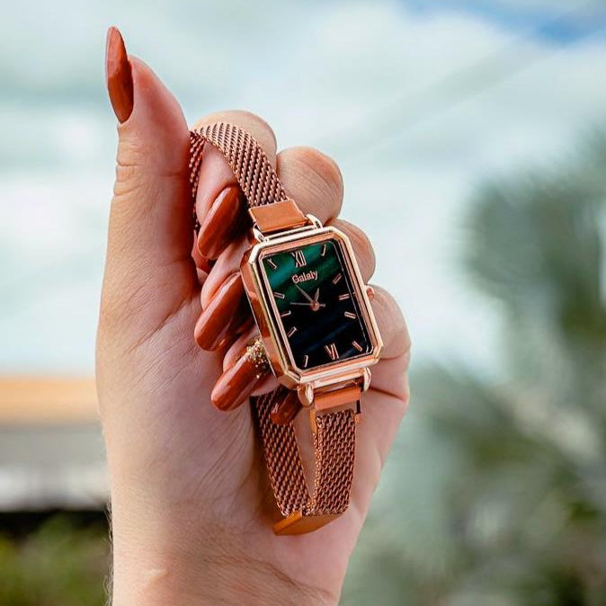 Relógio Esmeralda + Pulseira de Brinde